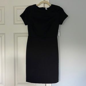 Black old navy short sleeve dress